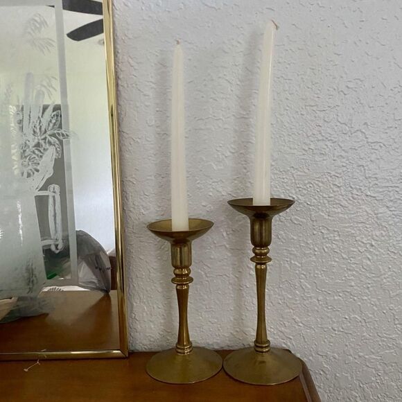 Set of 2 Vintage Brass Gold Candle Holders 7" and 8" height - Picture 1 of 5